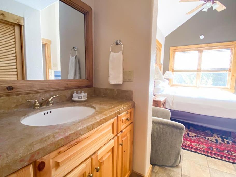 טלורייד 2Br Mountain Lodge Luxury Skiin Out Best Amenities מראה חיצוני תמונה