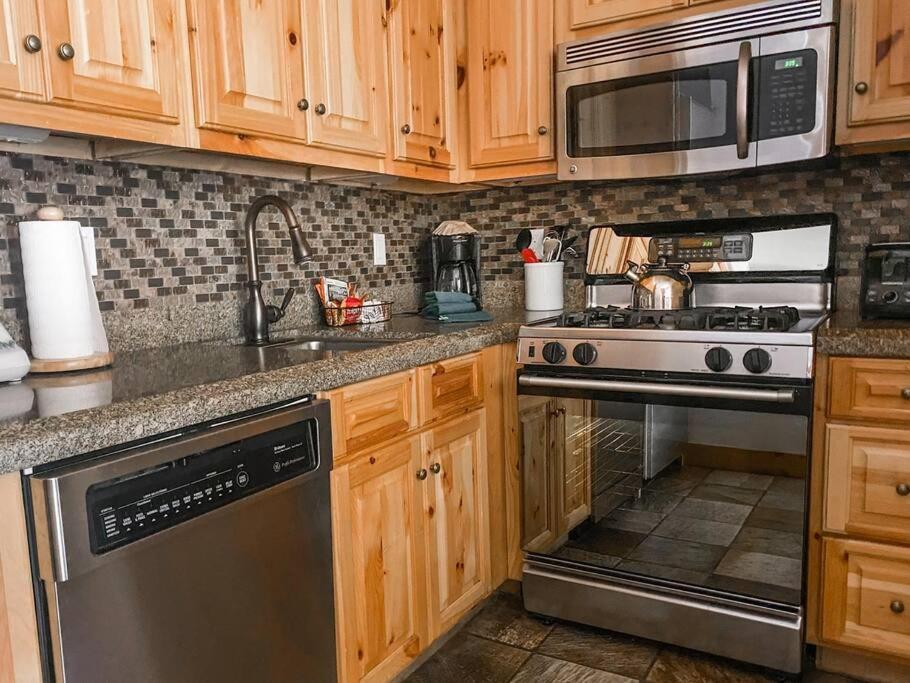 טלורייד 2Br Mountain Lodge Luxury Skiin Out Best Amenities מראה חיצוני תמונה